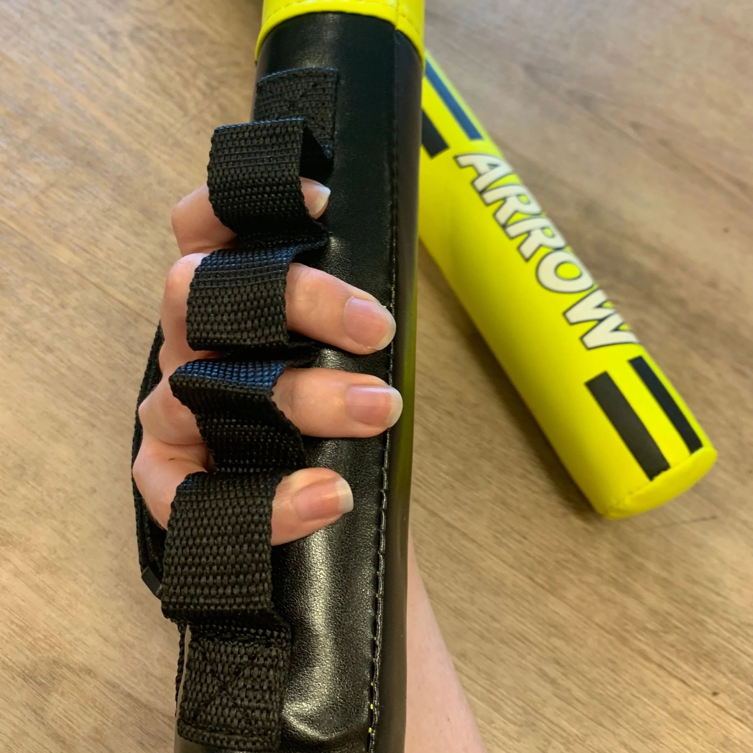 ARROW® Boxing Coach Sticks with Carry Bag