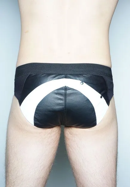 Classic Lthr Brief-B/W