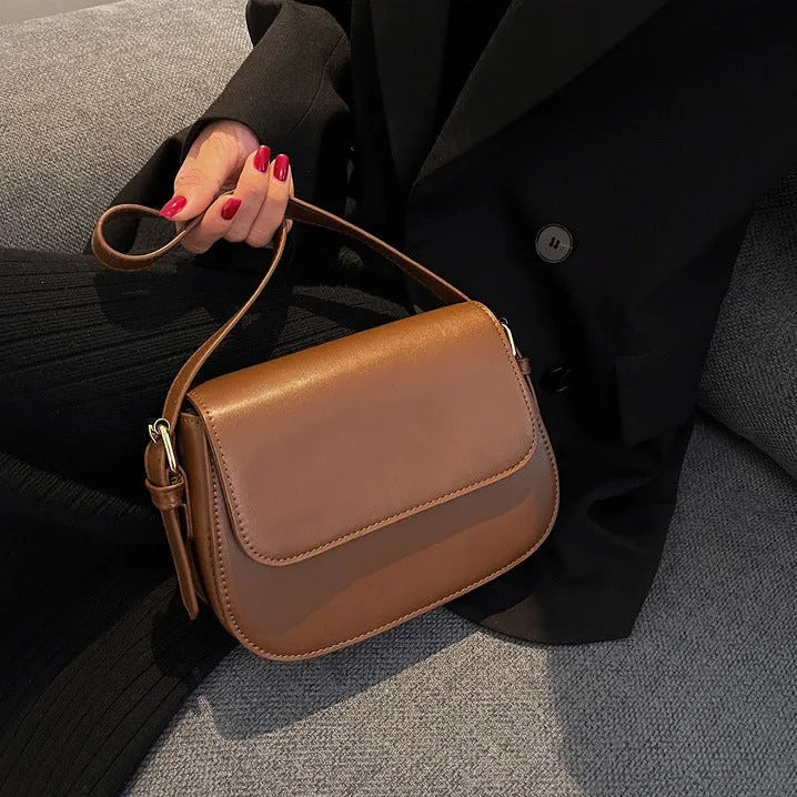 Mirabella | Classic Saddle | Crossbody Bag