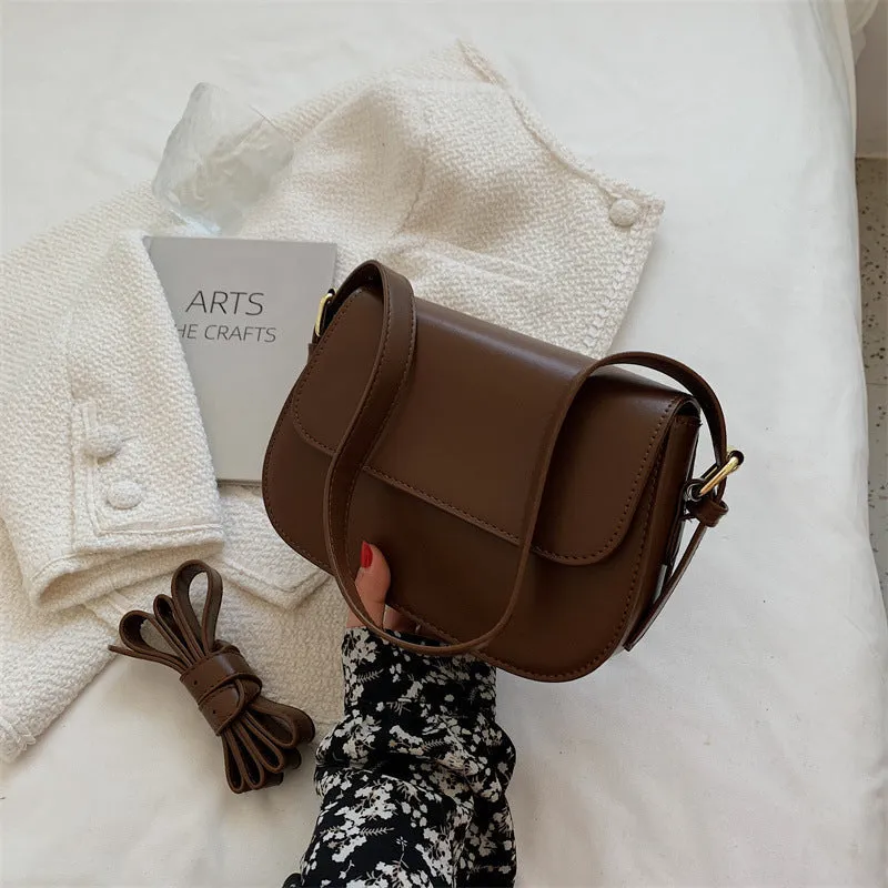 Mirabella | Classic Saddle | Crossbody Bag