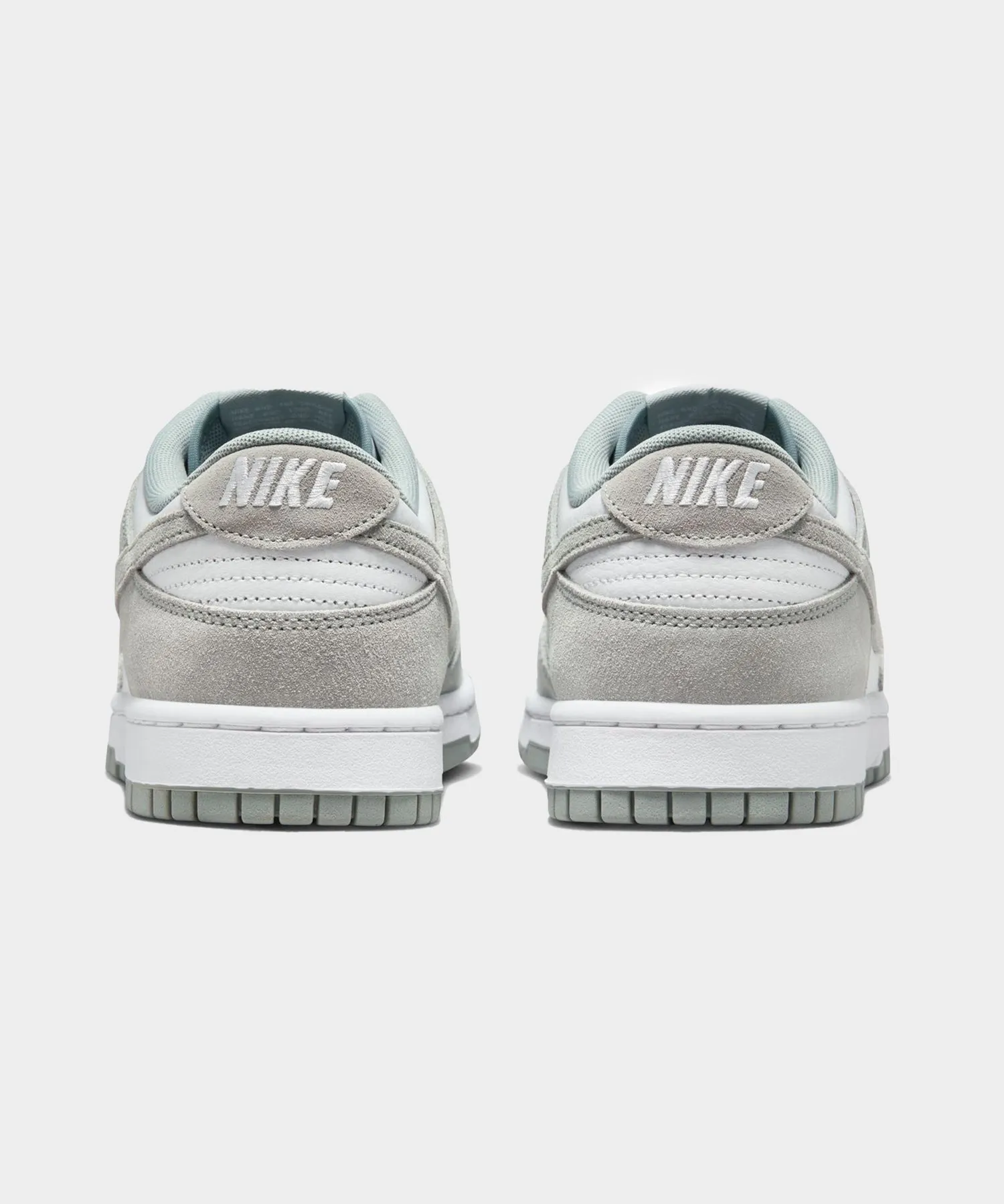 Nike Dunk Low Retro in Light Pumice