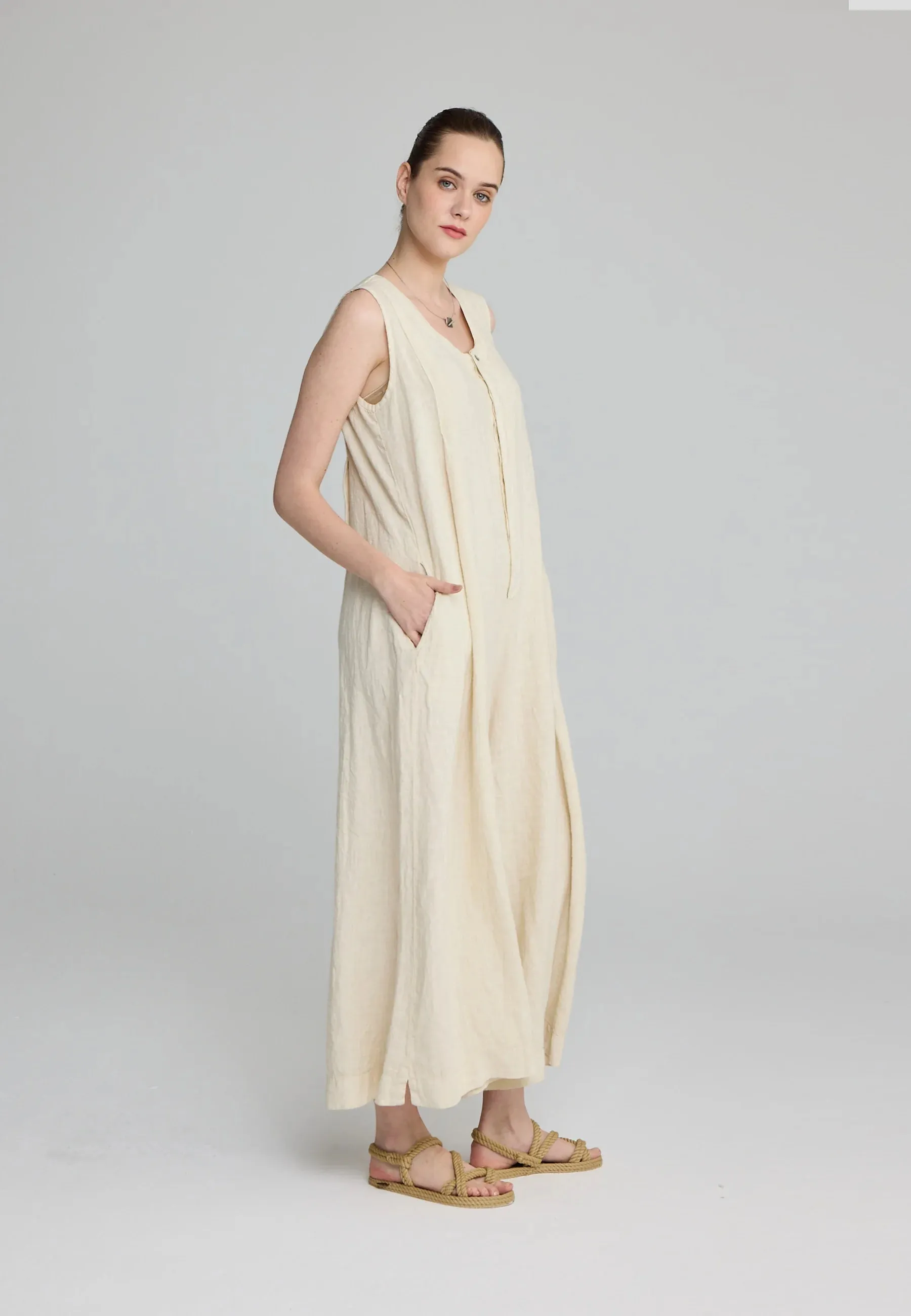 SOLARA – Wide-Leg Linen Jumpsuit