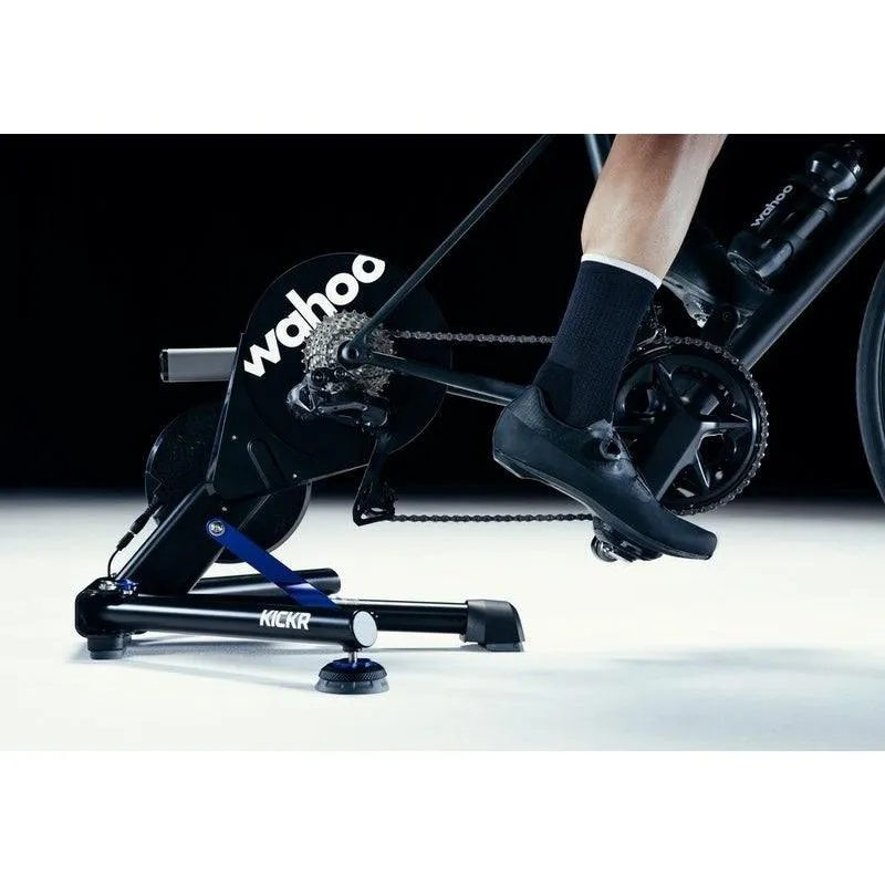 WAHOO KICKR V6 ELECTROMAGNETIC DIRECT DRIVE SMART BICYCLE TRAINER